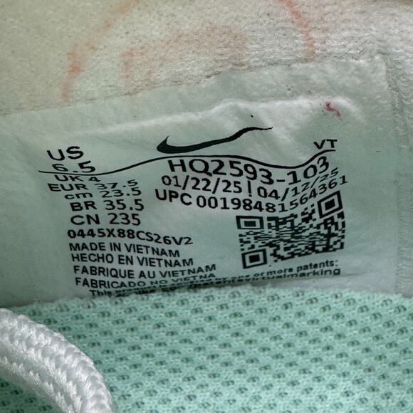 Nike Air Zoom Pegasus Premium Womens Size 6.5 Shoes White Mint Foam HQ2593-103 - Picture 8 of 9